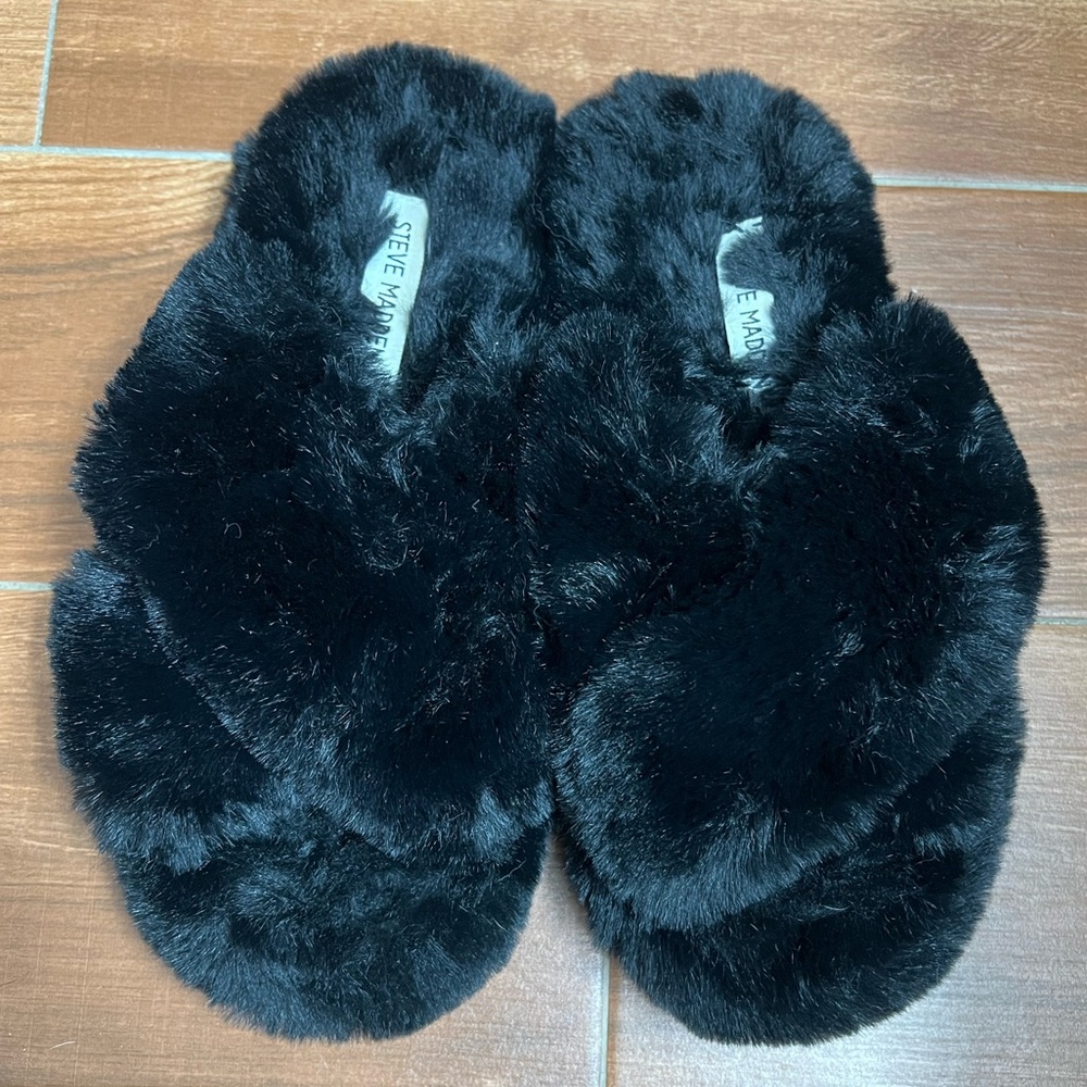 Steve Madden house slippers